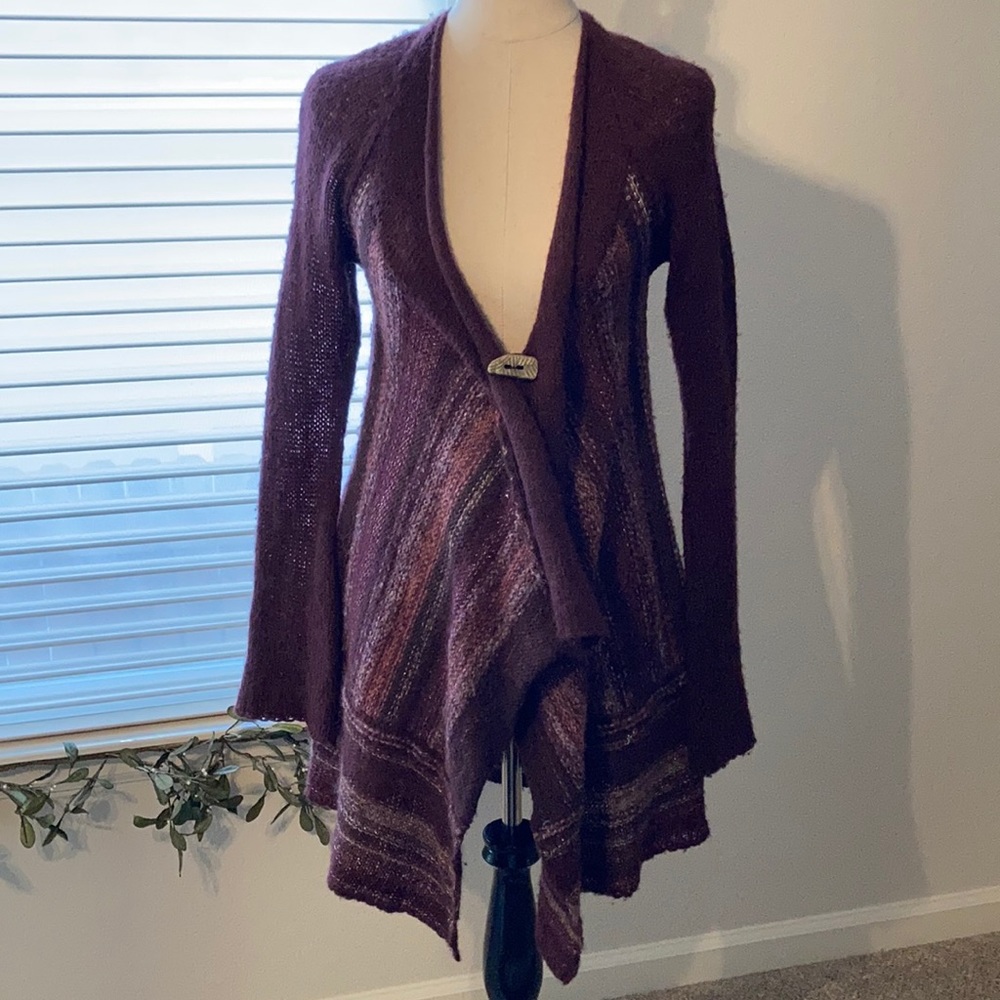 FREE PEOPLE long wool sweater, trumpet sleeves S/M